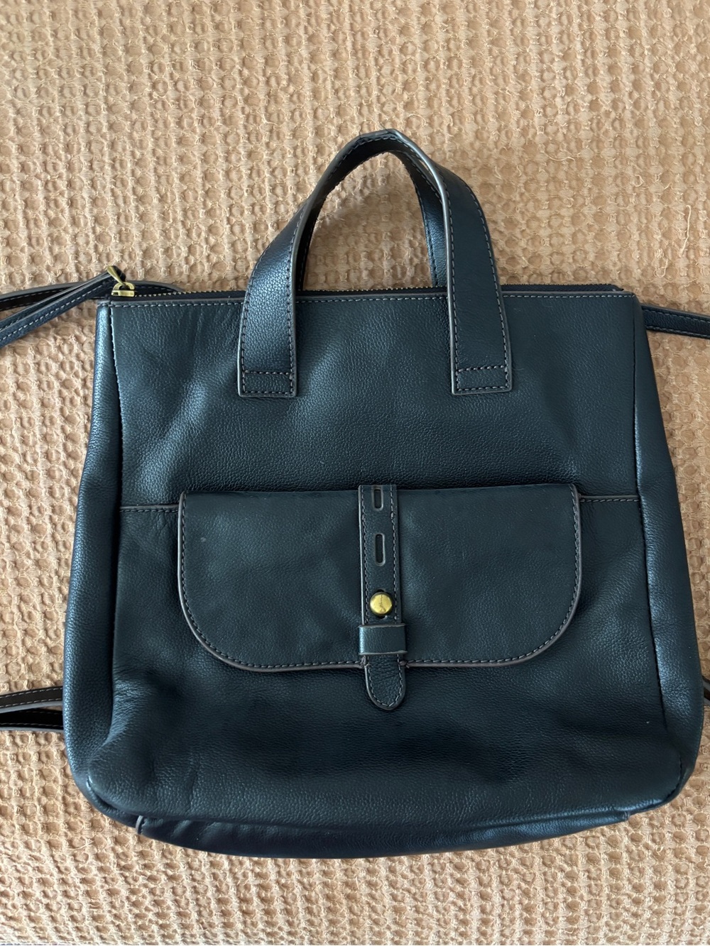 Fossil Black Leather Convertible Tote Backpack
